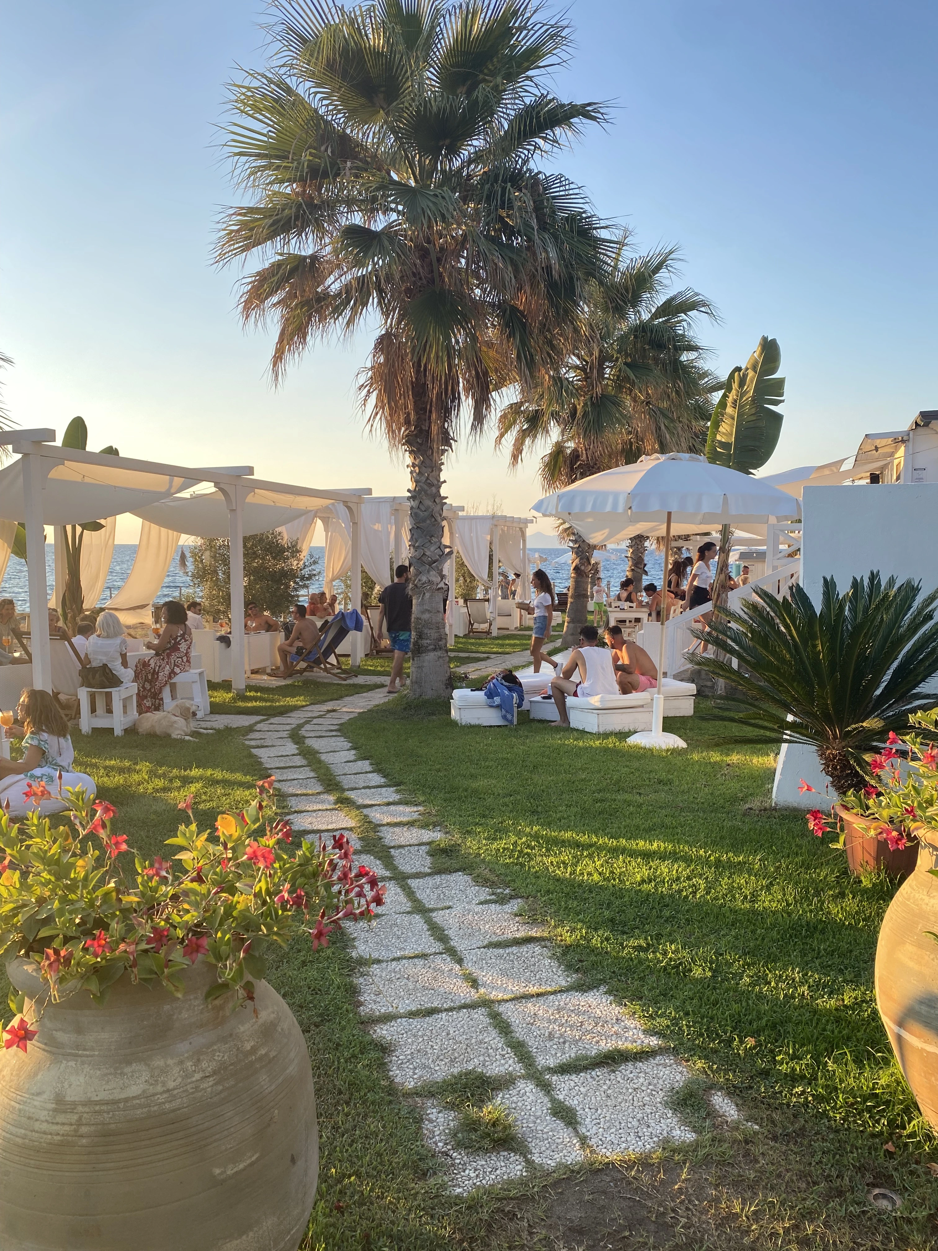 Spiaggia di Mongiove al tramonto